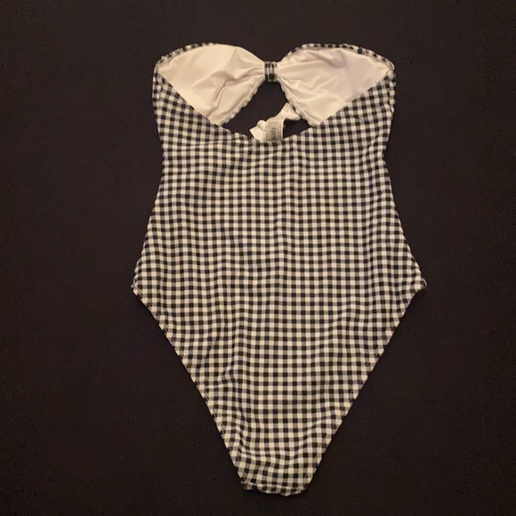 Gingham Bathing suit. All $20 items in my closet are 2 /$30 - Picture 2 of 3